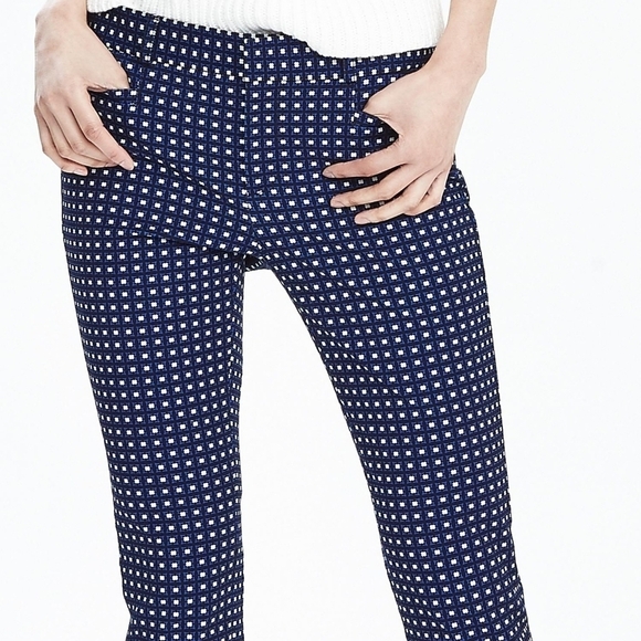 Banana Republic Sloan Slim Fit Polka Dot Ankle Cropped Pants in 4 - Picture 9 of 11